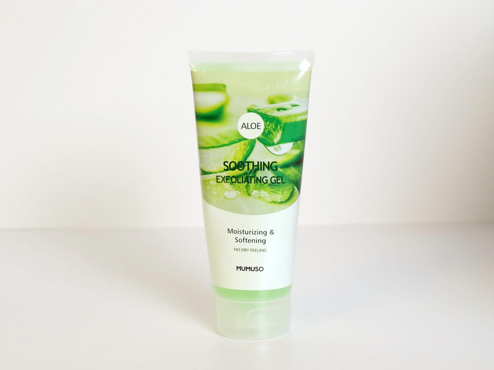 ALOE SOOTHING EXFOLIATING GEL